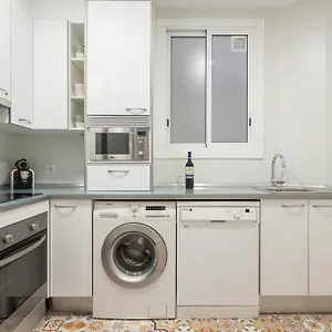 Art House Fira Apartment Barcelona