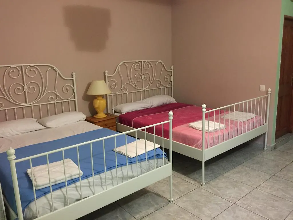 Tenerife Hostel Los Cristianos
