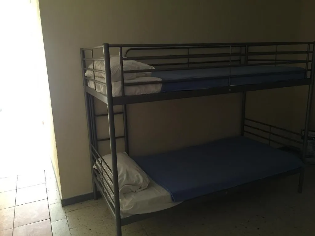 Tenerife Hostel Los Cristianos  Los Cristianos (Tenerife)